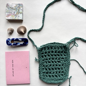 horgolt zöld kis táska, telefontartó, Táska & Tok, Pénztárca & Más tok, Telefontok, Horgolás, MESKA