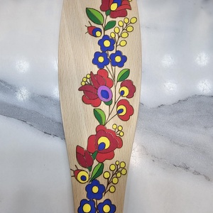 Matyó mintás gravírozott és festett fakanál - otthon & életmód - konyhafelszerelés, tálalás - sütés, főzés - fakanál & fakanáltartó - Meska.hu