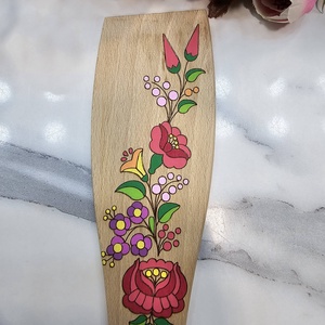 Kalocsai mintás gravírozott és festett fakanál - otthon & életmód - konyhafelszerelés, tálalás - sütés, főzés - fakanál & fakanáltartó - Meska.hu