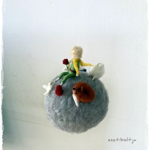 Kisherceg a bolygón - otthon & életmód - dekoráció - dísztárgy - Meska.hu