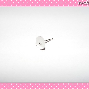 10 db Beszúrós fülbevaló alap ezüst színű 8 mm x 11 mm, Kellékek & szerszámok, Gyöngyfűzés kellékek, Egyéb alkatrész, Mindenmás, Ékszerkészítés, Ékszerkészítés, MESKA