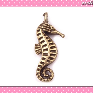 2 db Medál Tengeri Csikó 10 x 21 mm bronz színű, Kellékek & szerszámok, Gyöngyfűzés kellékek, Egyéb alkatrész, Ékszerkészítés, Ékszerkészítés, MESKA