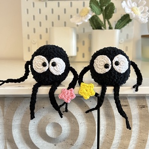 Horgolt Koromgombóc  Kézzel Készített Soot Sprite Plüss - Meska.hu