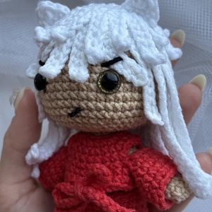 Horgolt Inuyasha figura  Egyedi kézműves amigurumi baba, levehető ruhákkal - játék & sport - plüssállat & játékfigura - más figura - Meska.hu