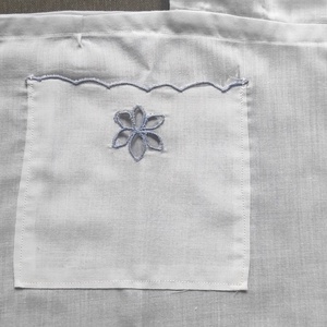 Hímzett kötény - otthon & életmód - konyhafelszerelés, tálalás - konyhai textil - kötény - Meska.hu