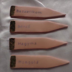 Ágyásjelölő, növényjelölő táblácska  - otthon & életmód - ház & kert - növény & veteményes - Meska.hu