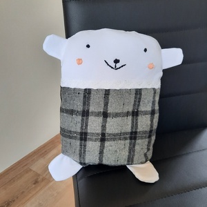 Maci párna - Textil mackó párna - baba - mama - babaszoba dekoráció - gyerek díszpárna - Meska.hu