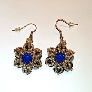 Virág gyöngyfűzött fülbevaló (több színben elérhető) - ékszer - fülbevaló - lógós kerek fülbevaló - Meska.hu