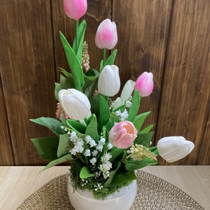 Tavaszi tulipános asztaldísz - Meska.hu