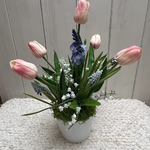 Tavaszi tulipános asztaldísz - otthon & életmód - dekoráció - asztal és polc dekoráció - asztaldísz - Meska.hu