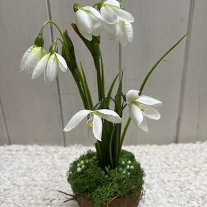 Hóvirágos tavaszi asztaldísz � élethű kézműves dekoráció - otthon & életmód - dekoráció - asztal és polc dekoráció - asztaldísz - Meska.hu