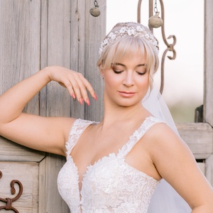 Kerámia virágos, romantikus menyasszonyi fejdísz - esküvő - hajdísz - fejkoszorú - Meska.hu