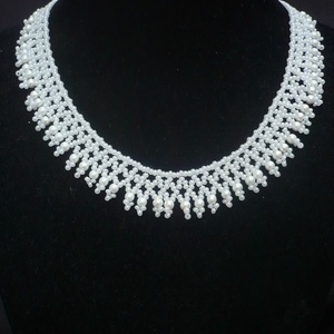 fehér alkalmi kislány gyermek gyöngynyaklánc keresztelő, elsőáldozás, esküvő, koszorúslány ajándék -  - Meska.hu