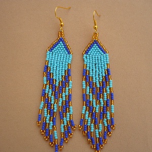 Türkiz-kék-arany gyöngy fülbevaló, gyöngy ékszer - ékszer - fülbevaló - csillár fülbevaló - Meska.hu