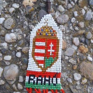 Magyar nemzeti címeres kulcstartó felirat n�lkül - táska & tok - kulcstartó & táskadísz - kulcstartó - Meska.hu