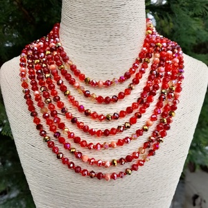 Hétsoros, piros mix csiszolt üveggyöngy kaláris, néptánckellék, néptáncos kiegészítő, népi ékszer - Meska.hu