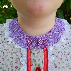 Lila tászli, gyöngygallér, gyöngynyaklánc, gyöngyékszer - Meska.hu