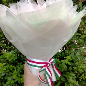 Nemzeti színű örökcsokor, szatén rózsa csokor, örök rózsa csokor - otthon & életmód - virágdekoráció - virágok - virágcsokor - Meska.hu