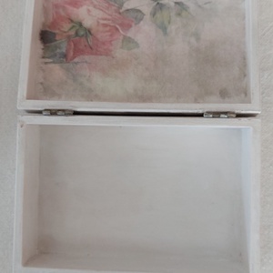 Rózsás doboz - esküvő - emlék & ajándék - doboz - Meska.hu