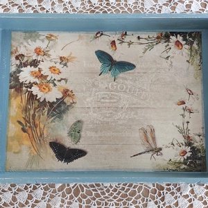 Margarétás-lepkés fatálca - otthon & életmód - konyhafelszerelés, tálalás - tálalás - tálca - Meska.hu