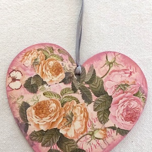 Romantikus rózsás-madaras szívek - otthon & életmód - dekoráció - fali és függő dekoráció - függődísz - Meska.hu