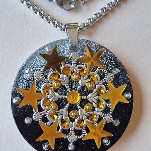 Sárga csillagos - medál - Meska.hu