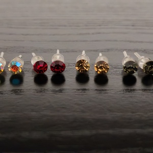 Rivoli fülbevaló 5mm (többféle) - ékszer - fülbevaló - pötty fülbevaló - Meska.hu