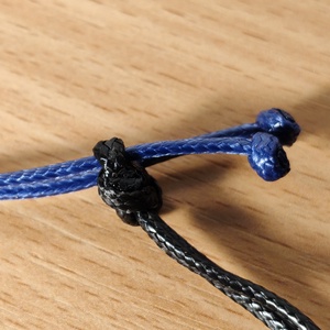 Férfi Makramé Karkötő - ékszer - karkötő - fonott karkötő - Meska.hu