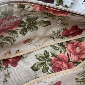 Divatos vastag kordbársonyból készült félhold alakú táska - táska & tok - kézitáska & válltáska - vállon átvethető táska - Meska.hu