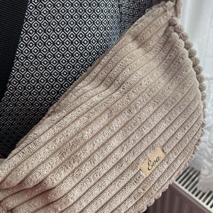 Divatos vastag kordbársonyból készült félhold alakú táska, Táska & Tok, Kézitáska & válltáska, Vállon átvethető táska, Varrás, MESKA