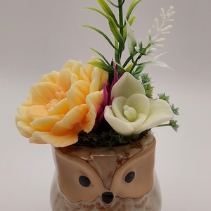 Kerámia bagoly szappanvirágokkal, Otthon & Életmód, Dekoráció, Virágdísz és tartó, Csokor & Virágdísz, Szappankészítés, Virágkötés, MESKA