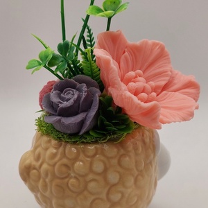 Báránykás kaspó szappanvirágokkal - otthon & életmód - dekoráció - virágdísz és tartó - csokor & virágdísz - Meska.hu