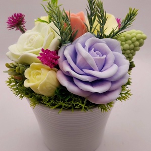 Tavaszias virágok fehér kaspóban - Meska.hu