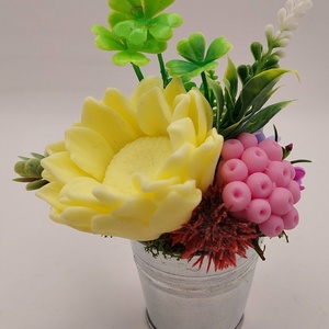 Szappanvirágok kis fémvödörben - Meska.hu