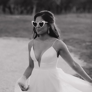 Esküvői party napszemüveg - Heart shaped - esküvő - dekoráció - helyszíni dekor - Meska.hu