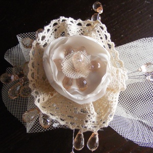 Menyasszonyi Hajdísz Vintage virág,csipkével -  - Meska.hu