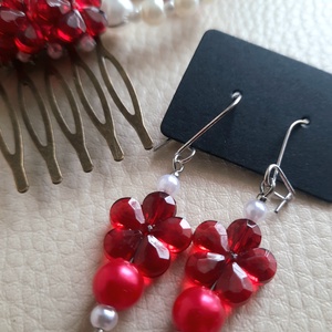 Gyöngyös menyecske hajdísz fülbevalóval - esküvő - ékszer - ékszerszett - Meska.hu