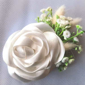 Rózsa rezgővel hajdísz - esküvő - hajdísz - kontydísz & hajdísz - Meska.hu