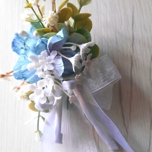 Kék virágos kitűző - esküvő - kiegészítők - kitűző - Meska.hu