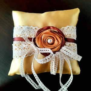 Bieder gyűrűpárna - Meska.hu