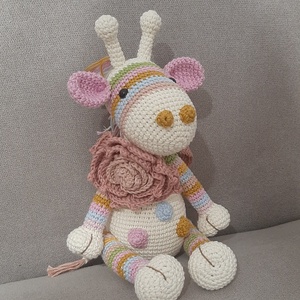 Hippizsiráf - Meska.hu