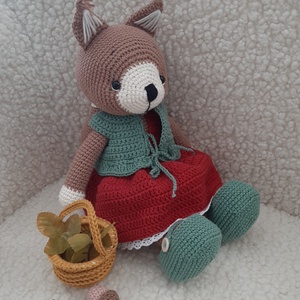 Mókus kiskosárral, Játék & Sport, Plüssállat & Játékfigura, Más figura, Horgolás, MESKA