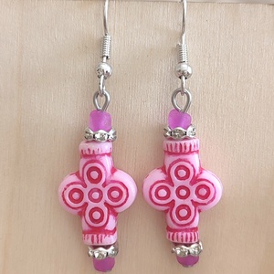 Rózsaszín fülbevalók - ékszer - fülbevaló - fülékszer - Meska.hu Rózsaszín fülbevalók - ékszer - fülbevaló - fülékszer - Meska.hu