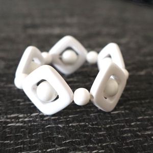 Gyöngy karkötő , Ékszer, Karkötő, Gyöngyös karkötő, Ékszerkészítés, Gyöngyfűzés, gyöngyhímzés, MESKA