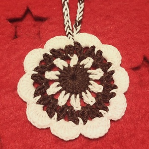 Horgolt virágos nyaklánc  - Meska.hu