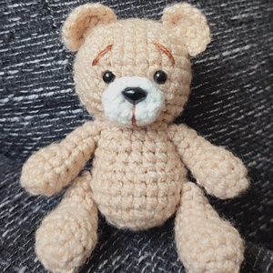 Horgolt maci - Meska.hu