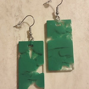 Gyanta fülbevaló - Meska.hu