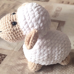 AKCIÓ!!! Horgolt bárány - játék & sport - plüssállat & játékfigura - plüss bárány - Meska.hu