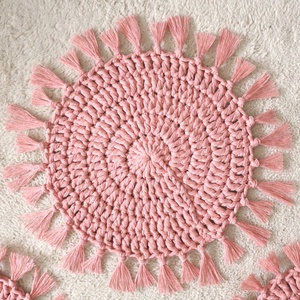 Horgolt terítő szett/alátétek - otthon & életmód - dekoráció - asztal és polc dekoráció - horgolt & csipketerítő - Meska.hu