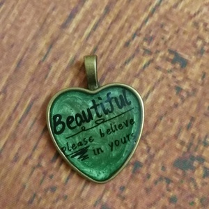 Műgyanta kézműves medál, Ékszer, Nyaklánc, Medál, Ékszerkészítés, MESKA